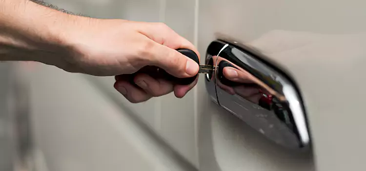 Why Choose Our Auto Locksmith Team in Troy, MI?